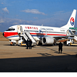 安康富强机场货运航空快运业稳步发展的原因是什么？